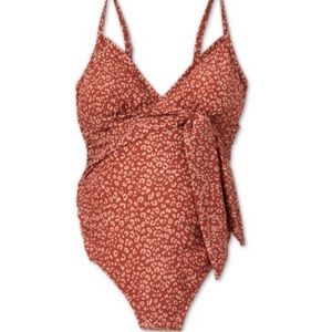 Animal print maternity one-piece swimsuit